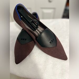 Ladies Rothy’s points